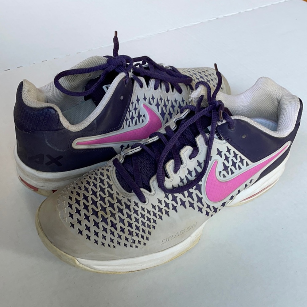 NIKE PURPLE TENNIS SNEAKERS SIZE 10